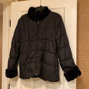 Reversible puffer and faux fur coat